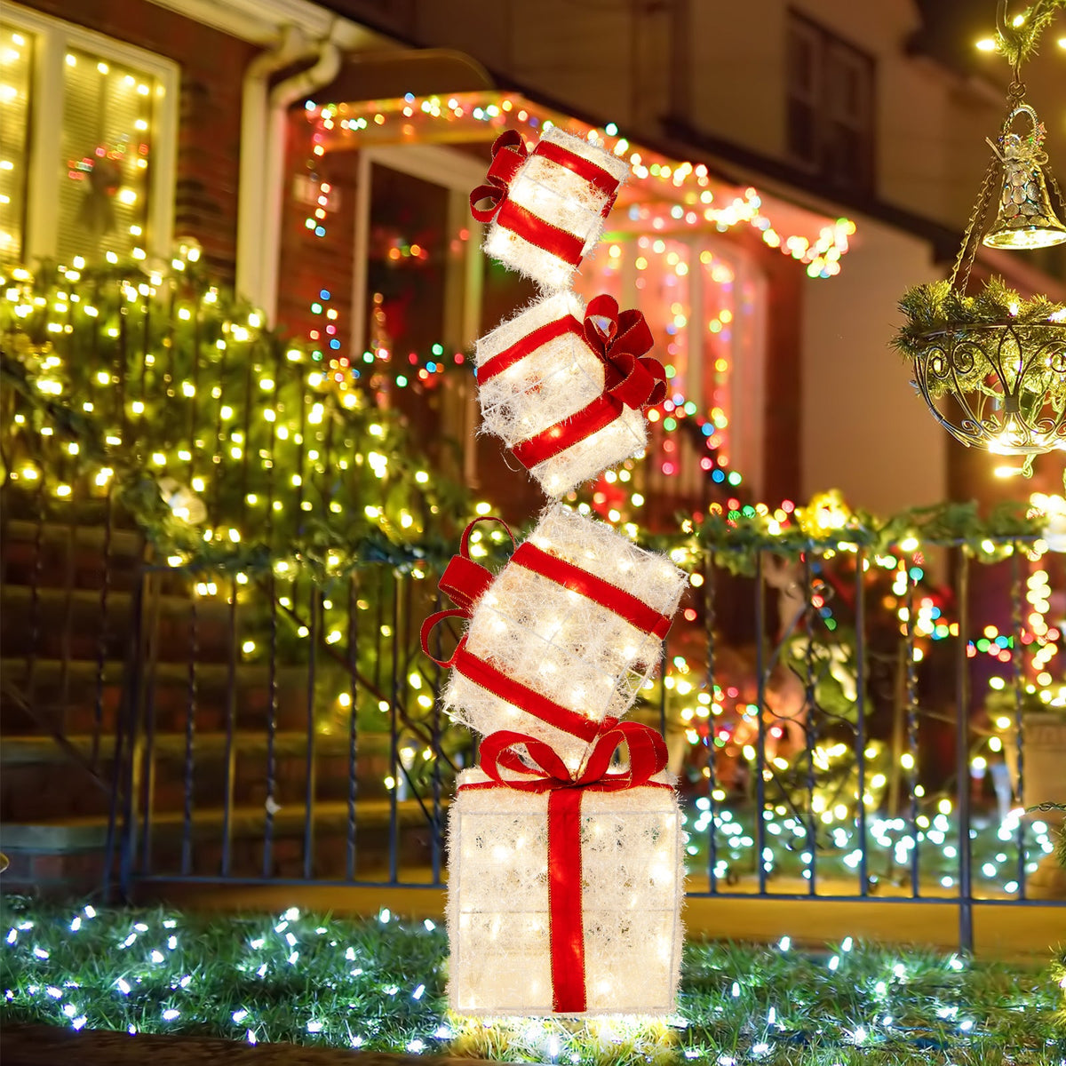 Christmas Lighted Gift Boxes, Set of 4 Stackable Gift Box Decorations with 8 Mode LED Lights & Red Bows