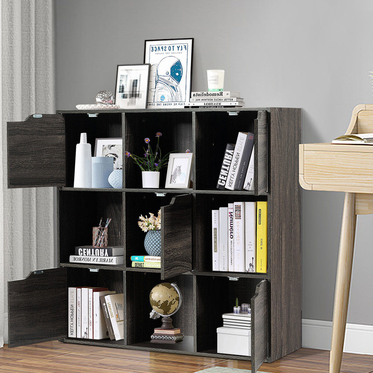 Cube Shelf with 9 Compartments and 5 Magnetic Doors