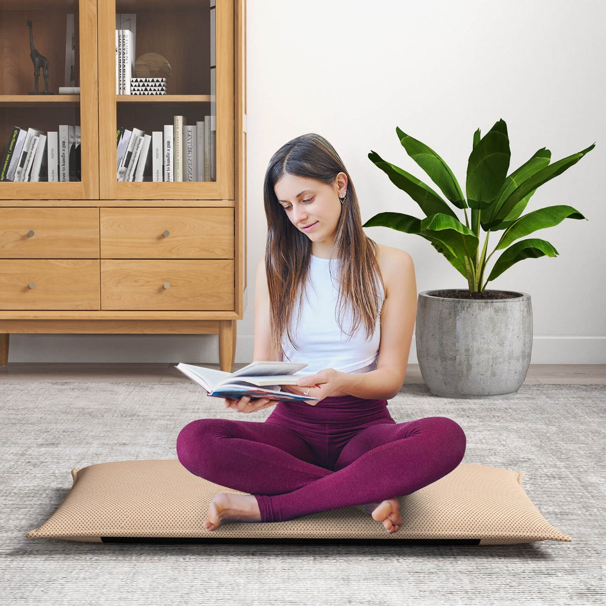 Foldable Floor Chair with Robust Armchair for Watching TV