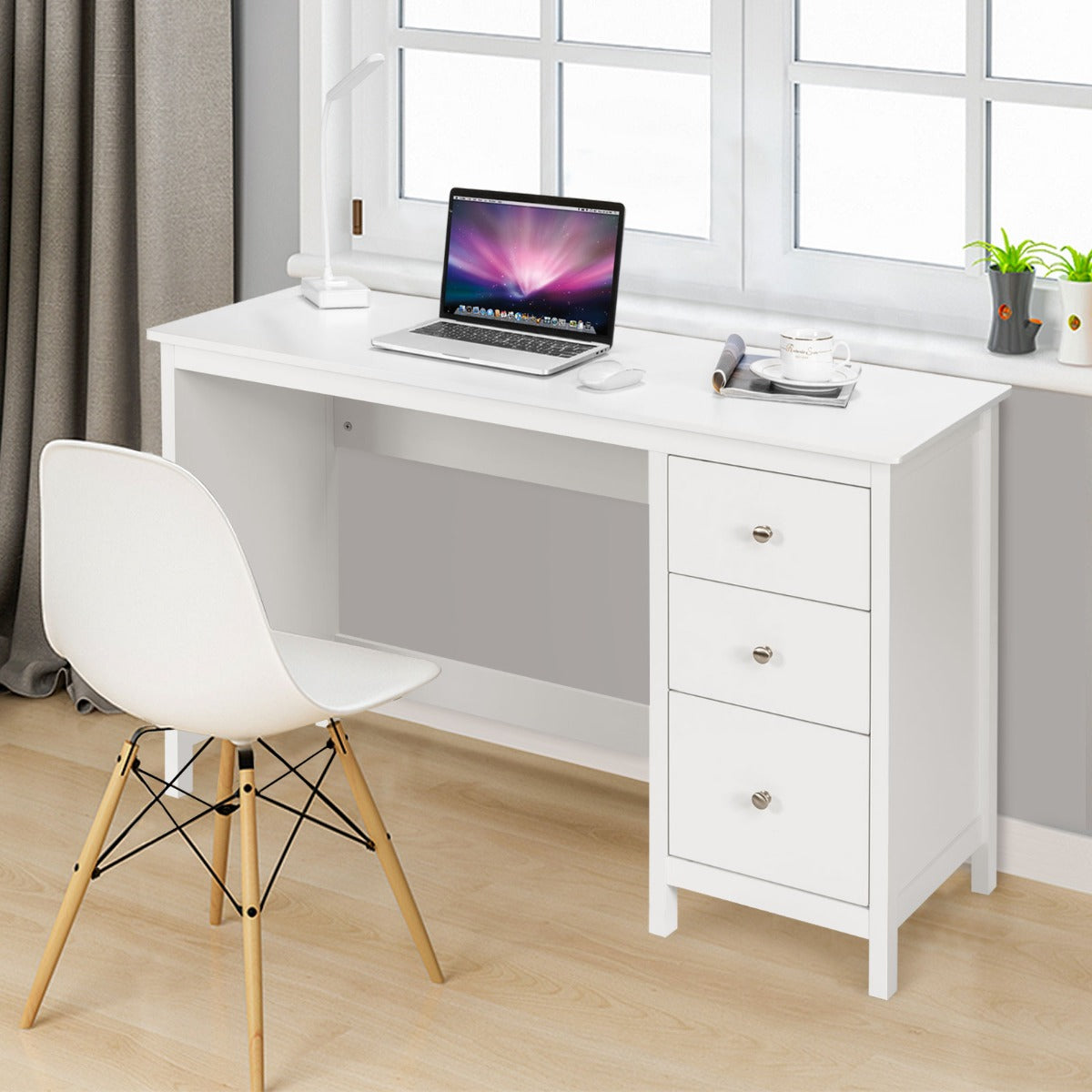 3-Drawer Computer Desk with Spacious Desktop for Office