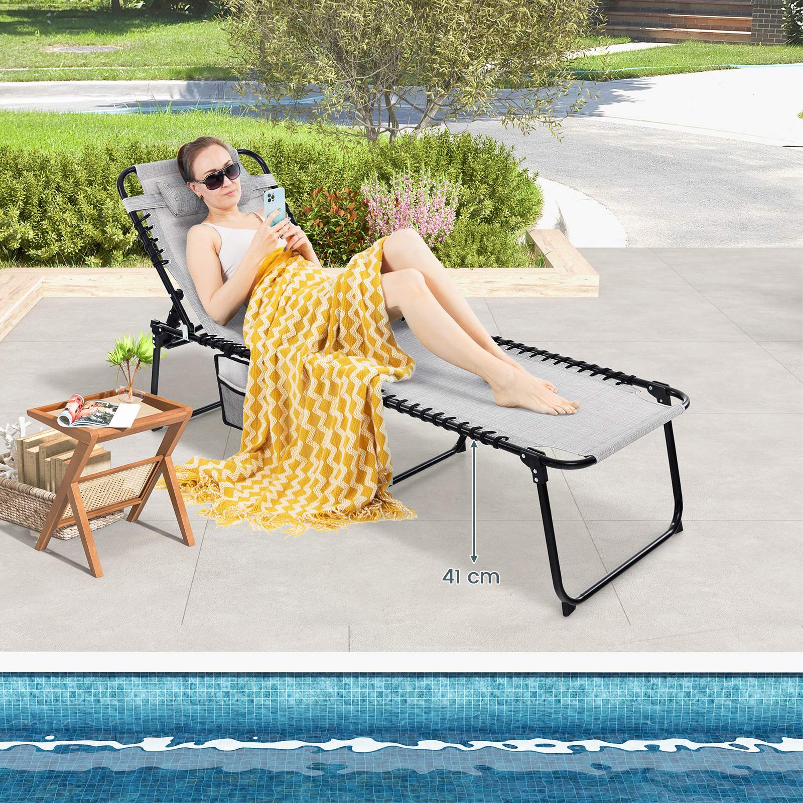 Patio Folding Chaise Lounge with 4-Level Backrest & Detachable Headrest Outdoor（70cm）