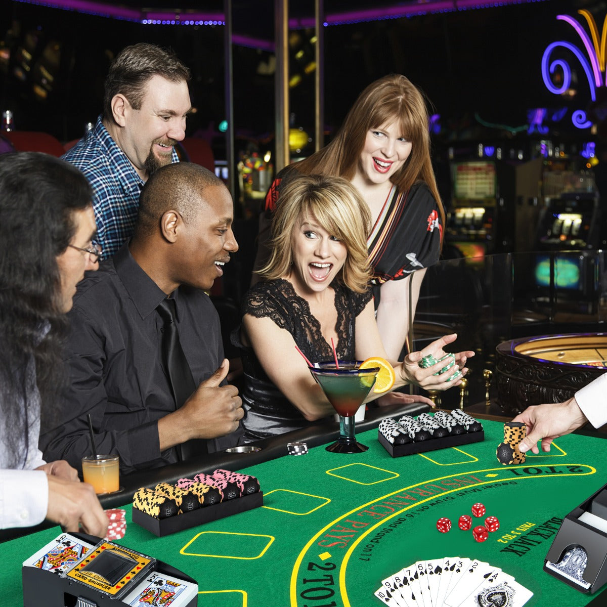 300 Pieces Casino Poker Chip Set with Automatic Card Shuffler