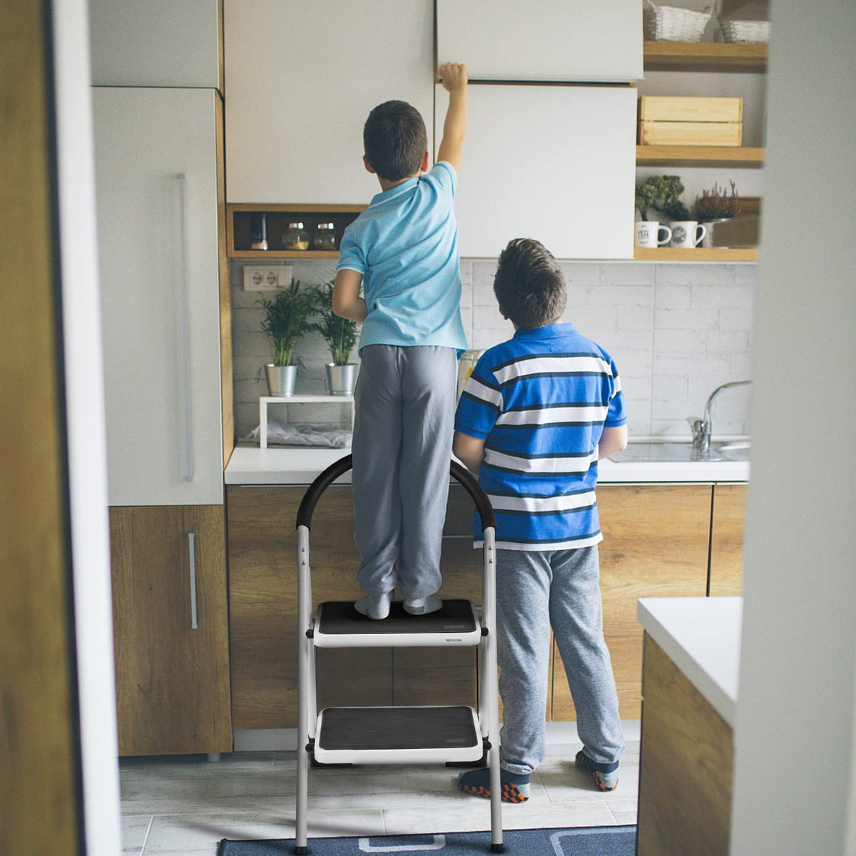 Folding Step Stool Stepladders W/Widen Pedal (2-Step)