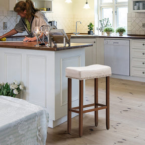 Giantex Set of 2 Saddle Bar Stools, 74 cm H Backless Counter Stool, Brass Nail Head Studs, Upholstered Sponge Cushion